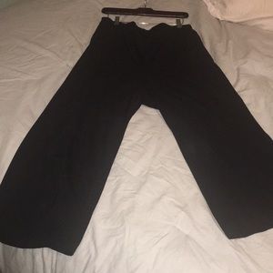 Wide leg cropped black pull on pants XL